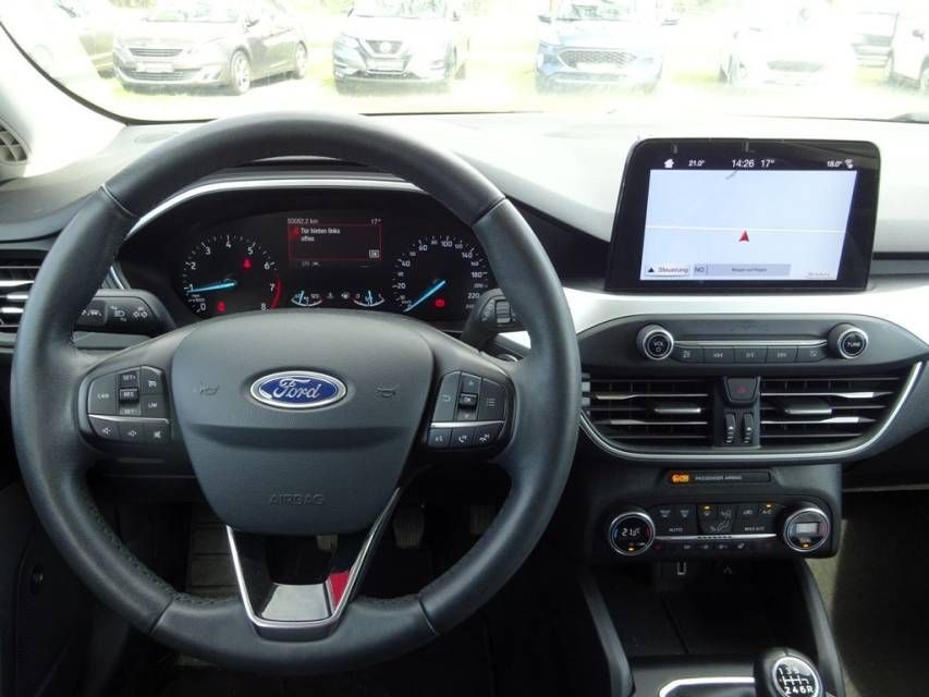 Fahrzeugabbildung Ford FOCUS Cool & Connect 1,0 EcoBoost S/S