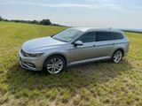 Volkswagen Passat 2.0 TSI OPF 140kW DSG Elegance Elegance - Volkswagen Passat mit Benzin-Antrieb: Kombi, 2.0