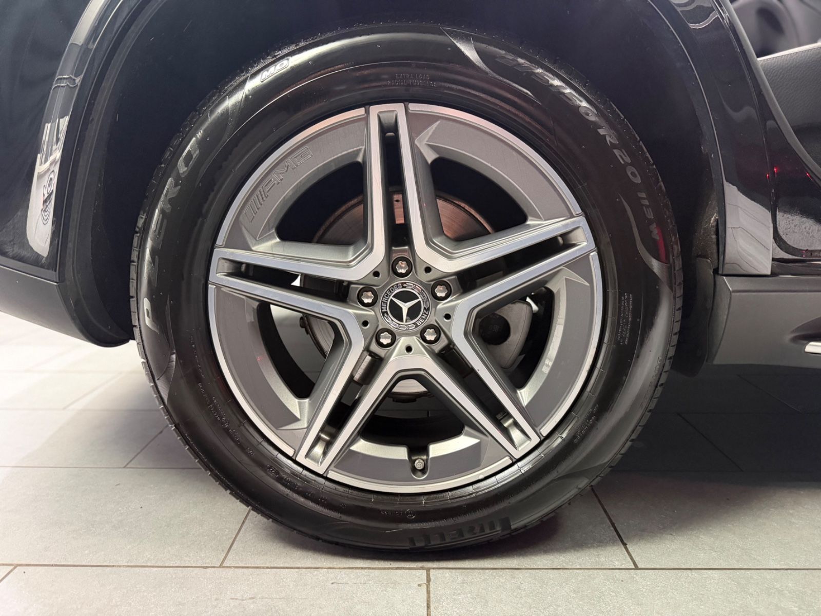 Fahrzeugabbildung Mercedes-Benz GLE 350 d 4Matic |AMG-LINE|AHK|PANO