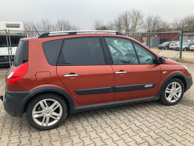 Renault Scenic II Conquest 2009