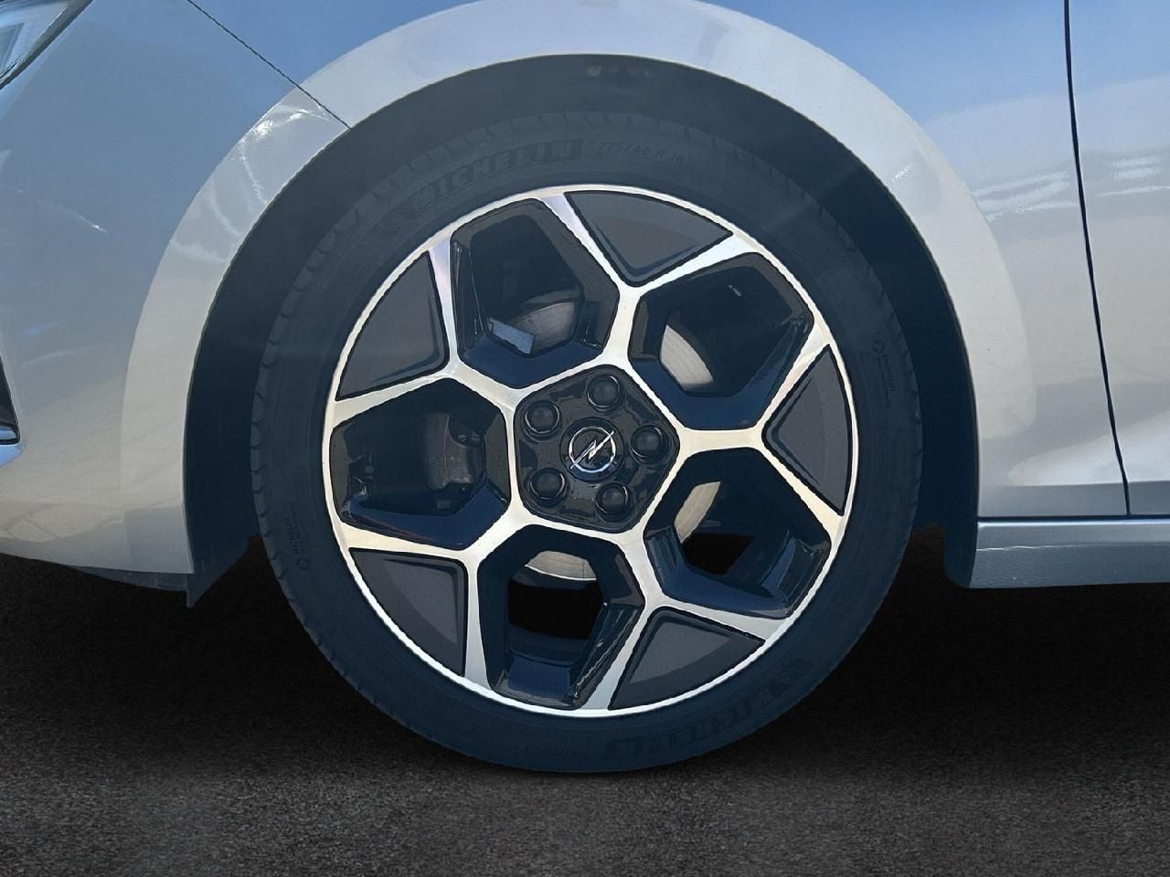 Fahrzeugabbildung Opel Astra L 1,2 Ultimate Automatik, Panorama