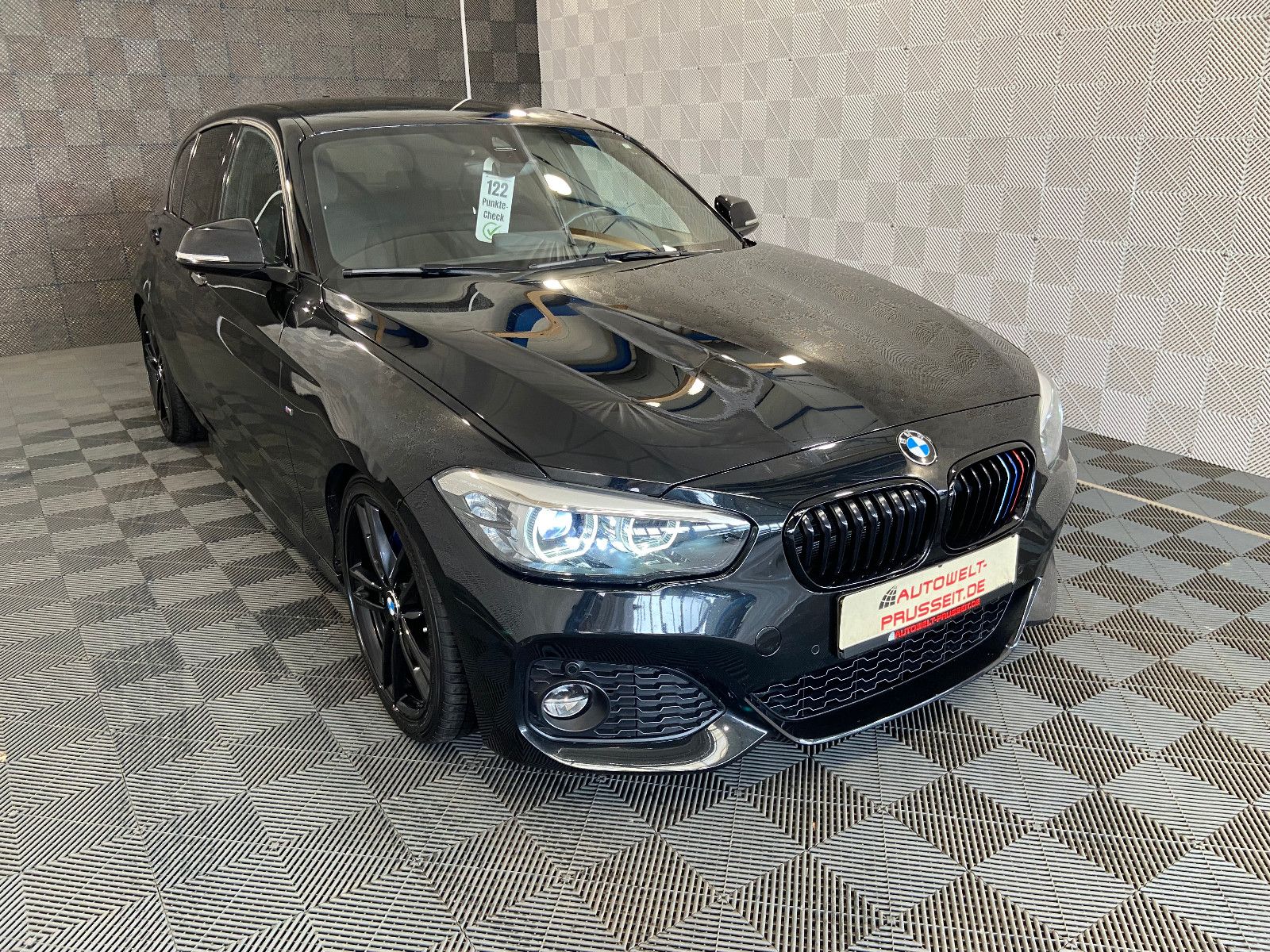 Gebrauchtwagen BMW 120 120i Edition*M Sport Shadow*LED-HIFI-PDC V+H-SHZ in Künzell