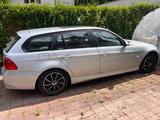 BMW 320i touring -E91 - BMW 320 aus 2006: Kombi