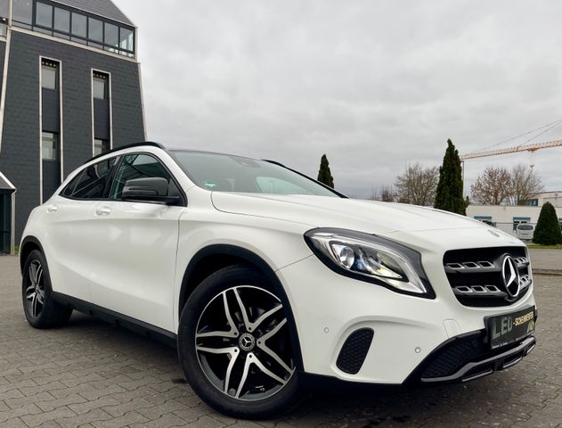 Mercedes-Benz GLA 200 Night Paket Panorama Kamera Leder LED