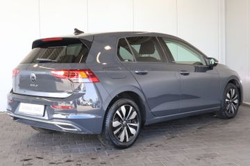 Volkswagen Golf VIII 2.0 TDI Move AID+LED+AMBIENT+ALU