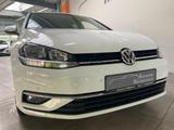 Volkswagen Golf VII Var Navi Sitzheizung ACC PDC Vo+Hi AHK - Volkswagen Golf Gebrauchtwagen