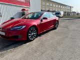 Tesla European S 75 - Autopilot 2.0, free charge possi - rote Tesla Model S
