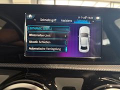 MERCEDES-BENZ A 180 Progressive Limousine - Thumbnail 28