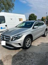 Mercedes-Benz Mercedes-benz GLA 180 d Automatic Executive OK N - Mercedes GLA 180 mit Halbautomatikschaltung