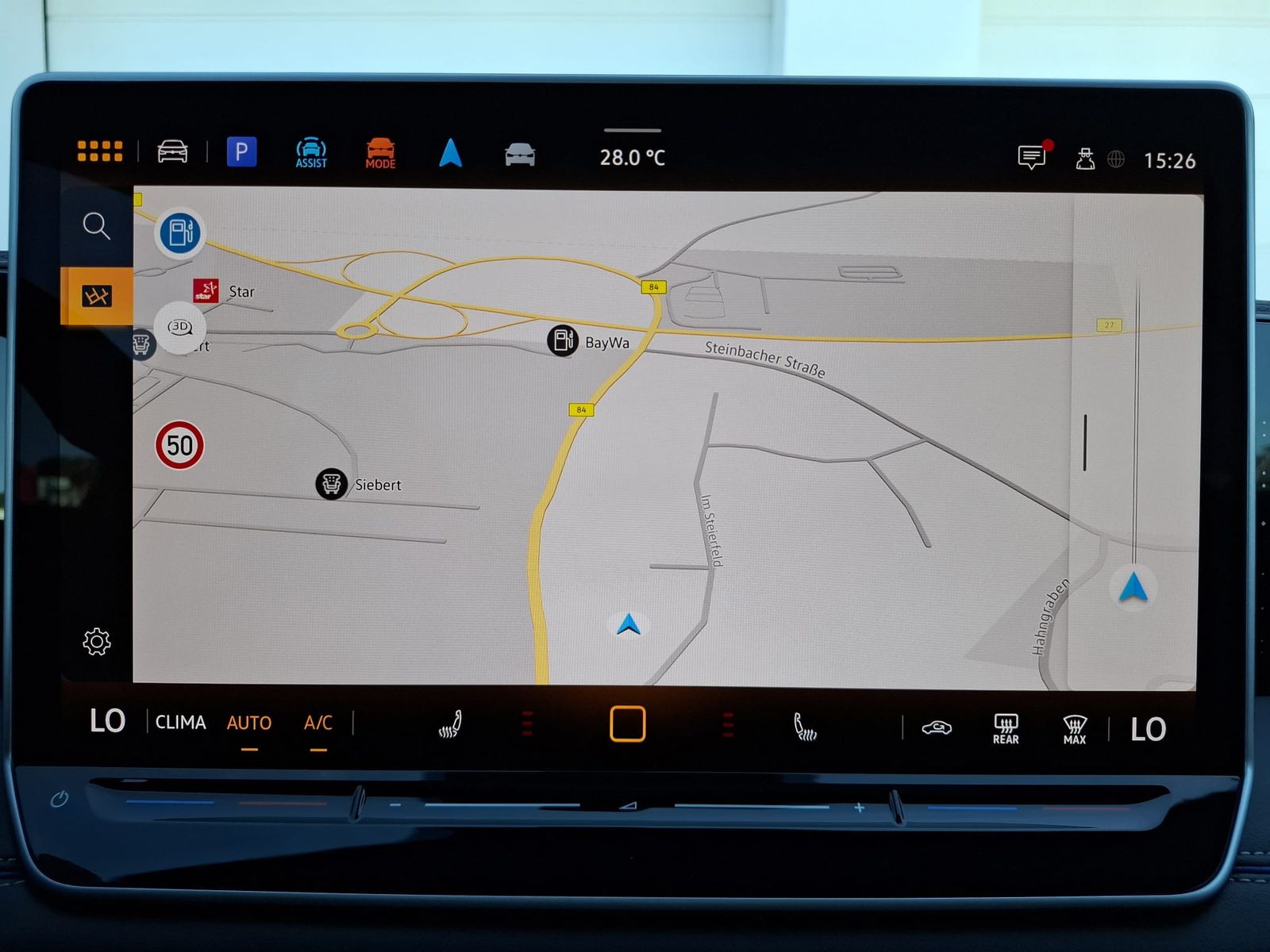 Fahrzeugabbildung Volkswagen Tiguan 2.0 TDI 4M R-Line BLACK*PAN*HK*AHK*MATRIX