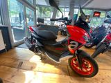 Aprilia SR GT 200 - APRILIA VON 126 BIS 250 CCM