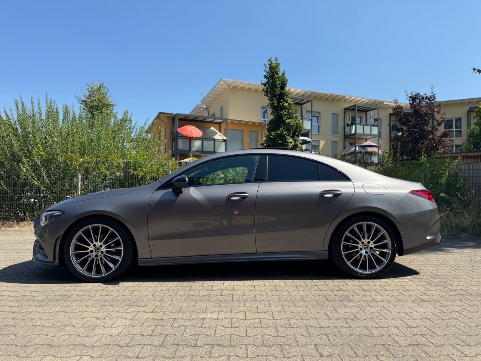 Mercedes-Benz CLA 200 AMG Styling-Paket Panorama foto 3