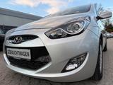 Hyundai ix20 1.6 Automatik Klima Navi Kamera 8-fach 1-Ha - Hyundai ix20 mit Benzin-Antrieb: Kleinbus, Automatik