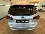 Ford Focus Turnier 1.0 MHEV ST-Line X +LED+NAVI+AHKBC - mit Benzin-Antrieb: Dachreling, Kombi