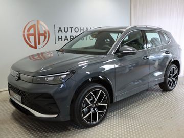 Fahrzeugverkauf 4 Volkswagen Tiguan 2.0 TDI 142 kW 4M R-Line Panodach 20 Zoll