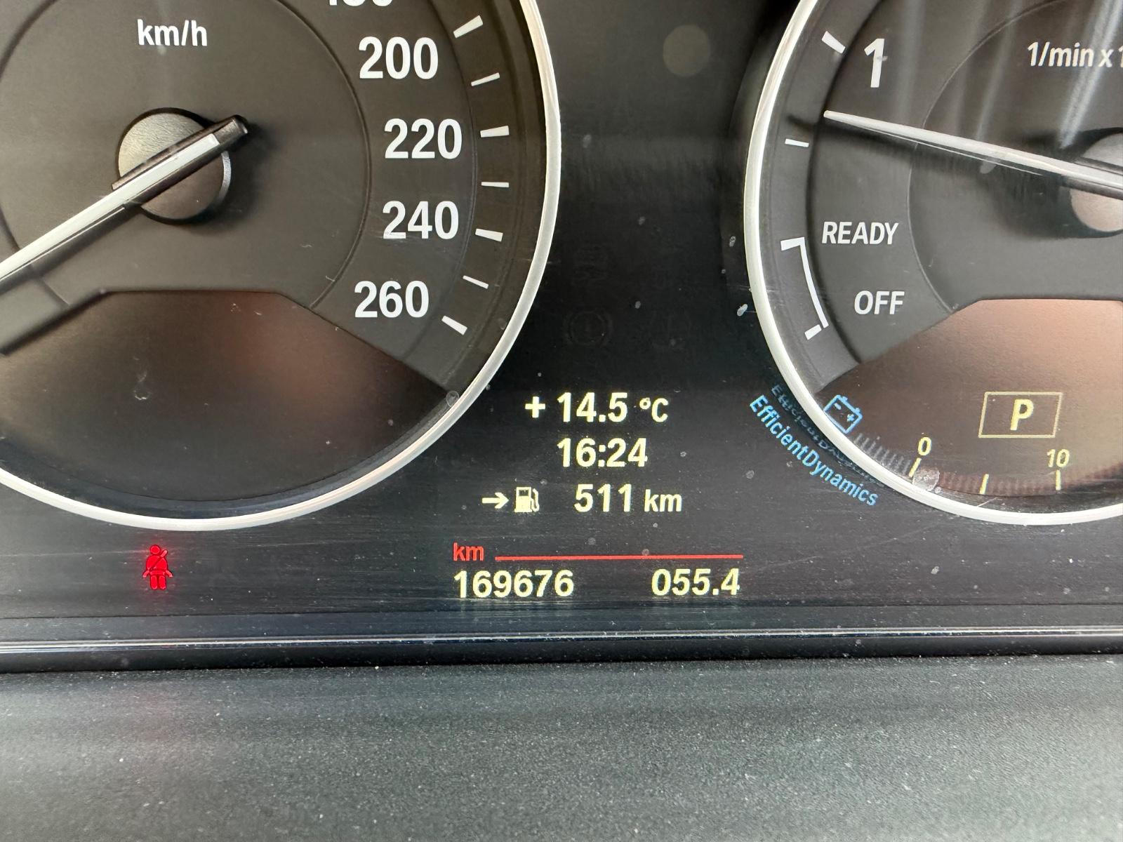 BMW 330d Luxury 3.0 258ch - 1 ère main - TVA Récupérable - Carplay - Pneus été - Toit ouvrant