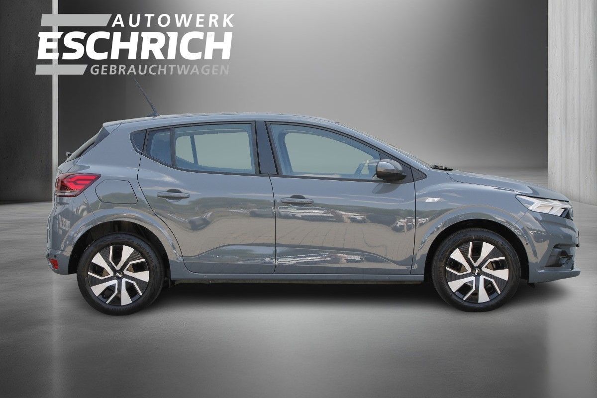 Fahrzeugabbildung Dacia Sandero Expression TCe 90