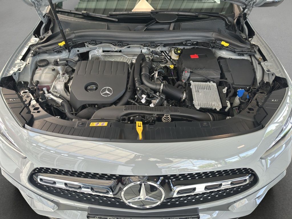 Fahrzeugabbildung Mercedes-Benz GLA 200 AMG Line*NightPaket*MULTIBEAM LED*Kamera