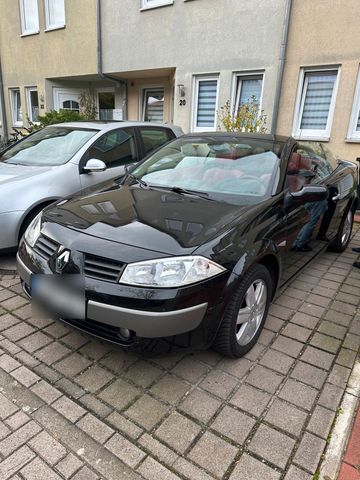 Renault Kleinwagen, Cabrio.  Keyless-go