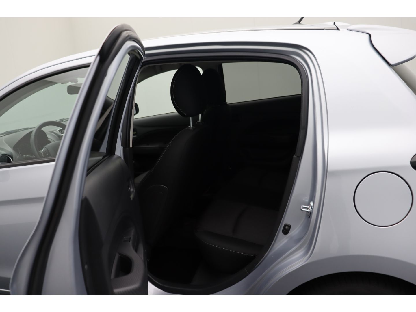Fahrzeugabbildung Mitsubishi Space Star 1.2 Select+ AppleCP DAB Klimaanlage