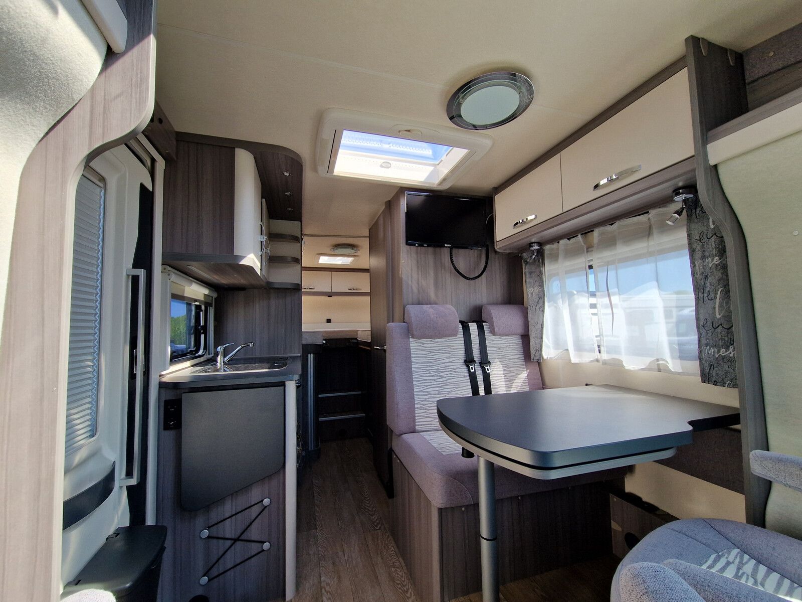 Fahrzeugabbildung Hobby Optima V65 GE OnTour