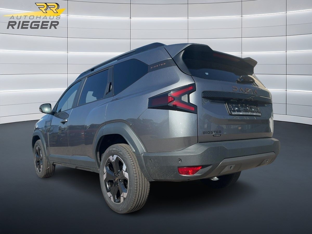 Fahrzeugabbildung Dacia Bigster Hybrid 155 Extreme