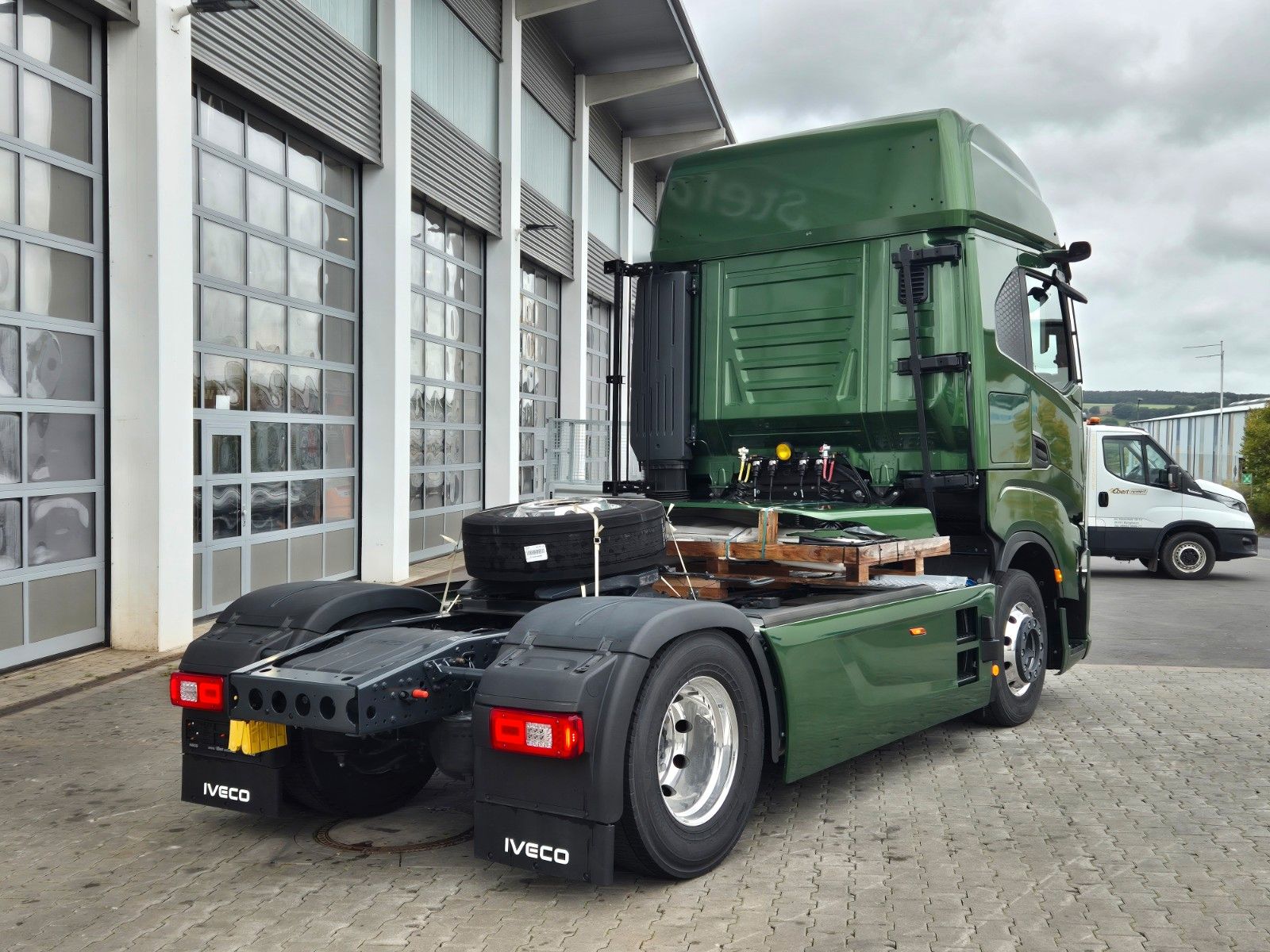 Fahrzeugabbildung Iveco S-Way AS440S58T/FP 4x2 *MirrorCam*Retarder*