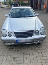 Mercedes-Benz Mercedes E Klasse 270 CDI W210 Automatik - gebrauchte Mercedes-Benz E 270 aus dem Jahr 2001