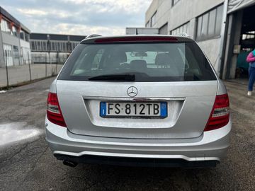 Mercedes C 200 - 5