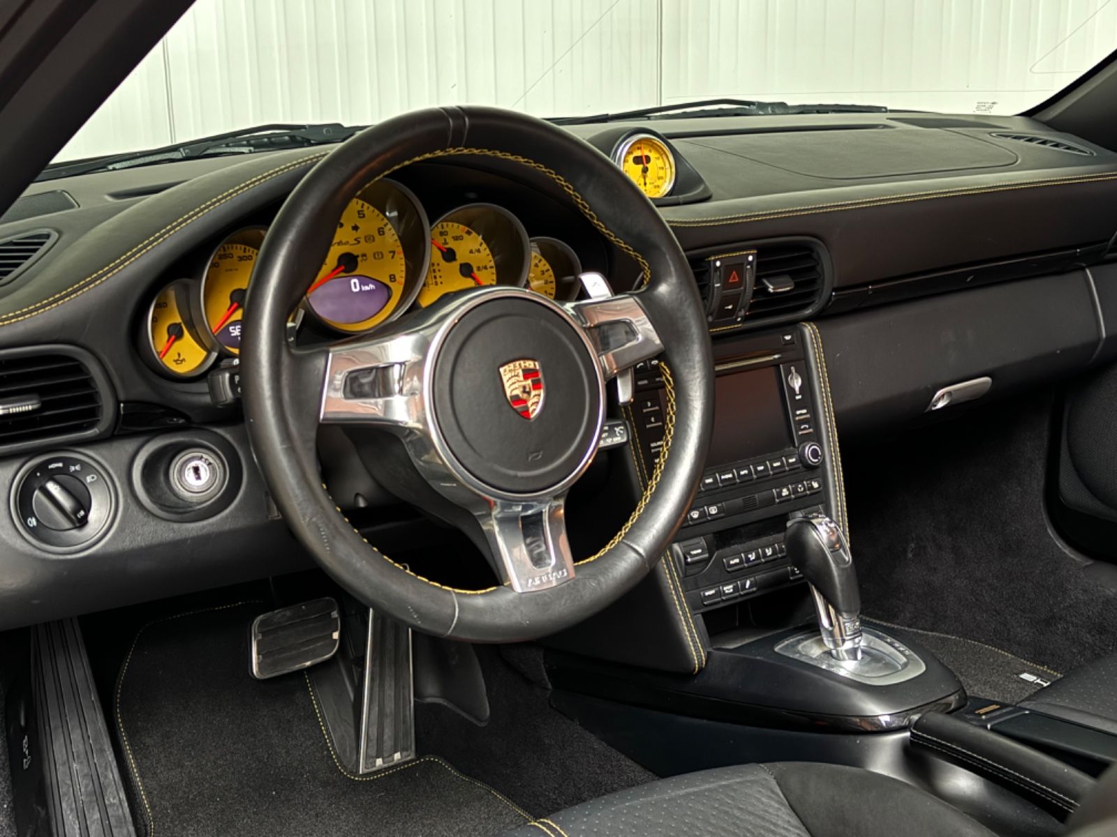 Fahrzeugabbildung Porsche 911/997  Turbo S Cabriolet/Sport Chrono/Bose
