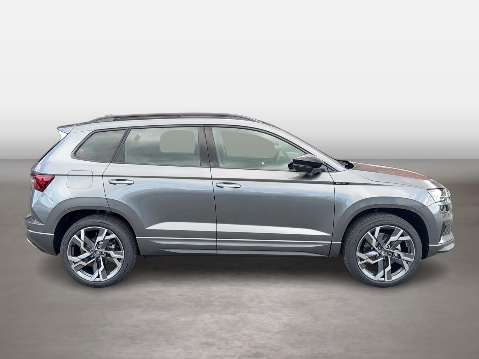 Skoda Karoq 2.0 TDI 4x4 Sportline Matrix AHK Pano SD