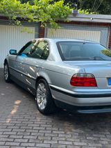 BMW E38 740i - BMW 740 aus 1996