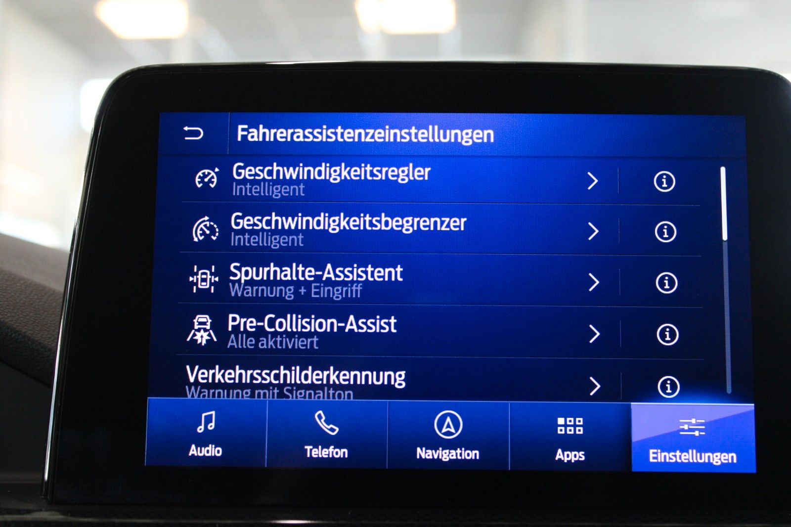 Fahrzeugabbildung Ford Kuga 2.5 PHEV ST-Line X LED B&O HUD ACC WinterP