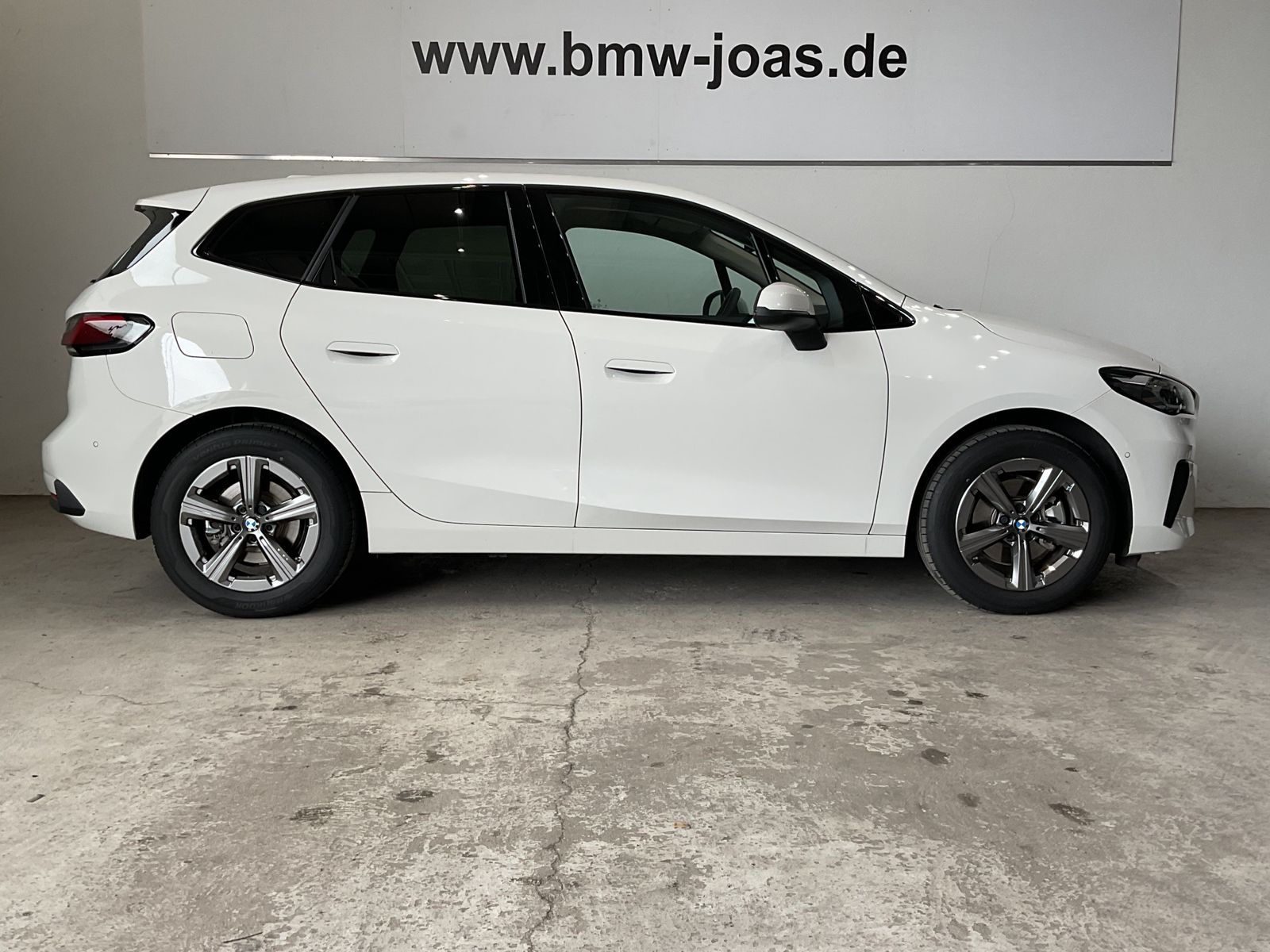 Fahrzeugabbildung BMW 220i |Anhängerkupp. |Lenkradheizung |Harman Kard