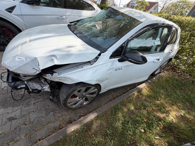 VW Golf VIII GTI/HARMAN KARDON/ BUSINESS PAKET