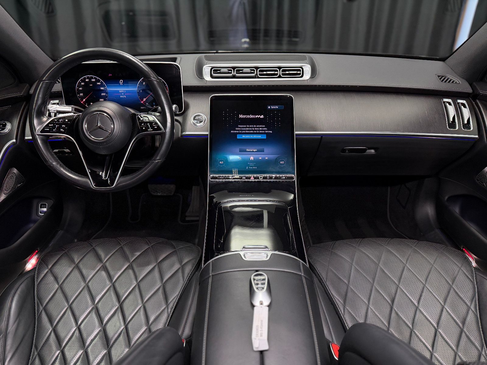 Fahrzeugabbildung Mercedes-Benz S 400 d Limousine L 4Matic|Burmester|MASSAGE|HuD
