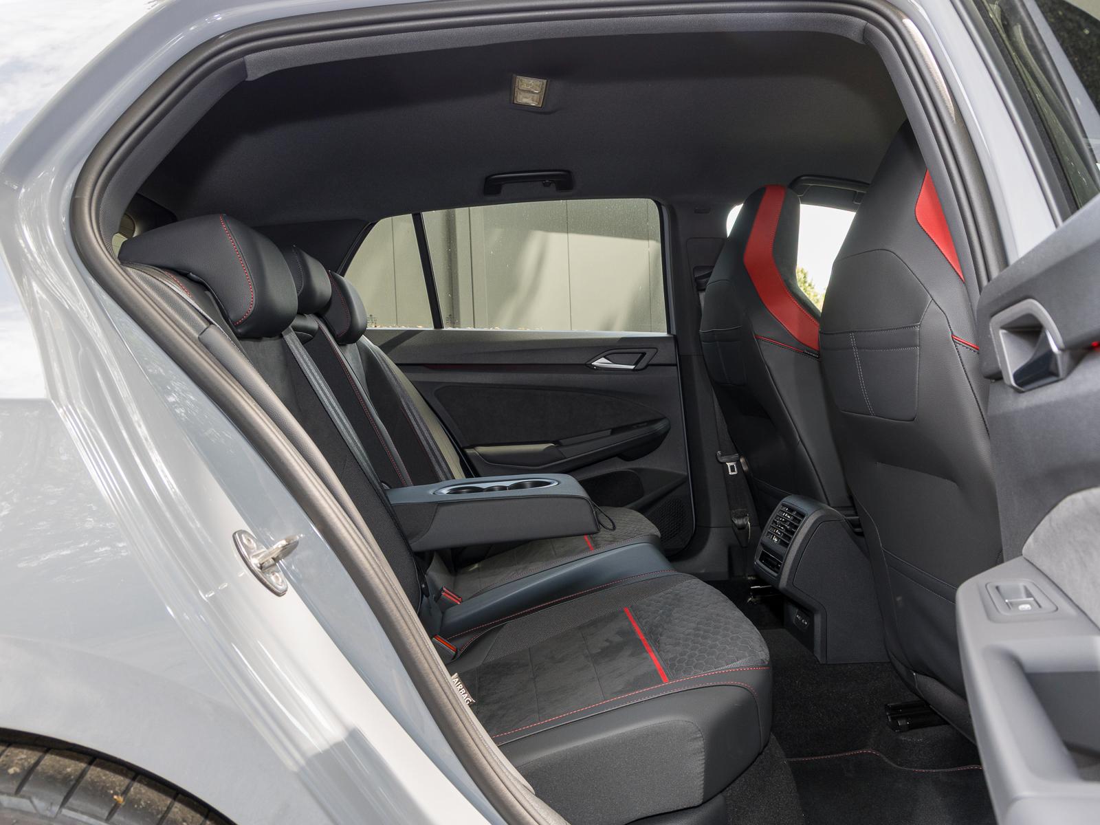 Volkswagen Golf GTI BLACKSTYLE NAVI HEAD-UP AREAVIEW KEYLES, миниатюра 7