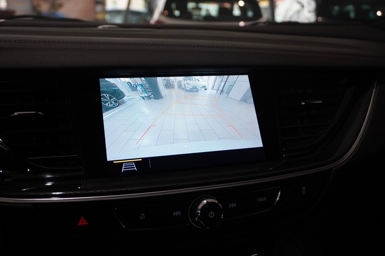 Fahrzeugabbildung Opel Insignia B ST 2.0D BUSINESS NAVI/LED/KAMERA/DAB+