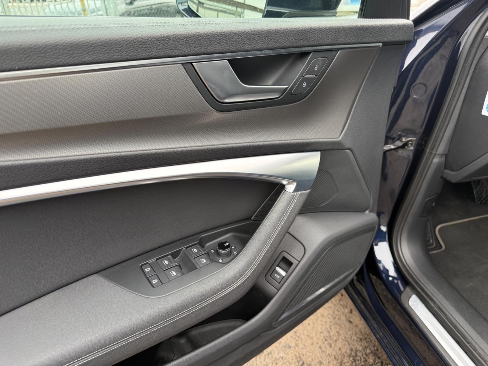 Audi A6 Avant 45 TDI quattro design/Leder/Virtual/Kam