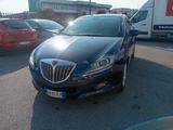 Lancia Delta 1.6 MJT DPF Selectronic Platino - Lancia Delta mit Panoramadach