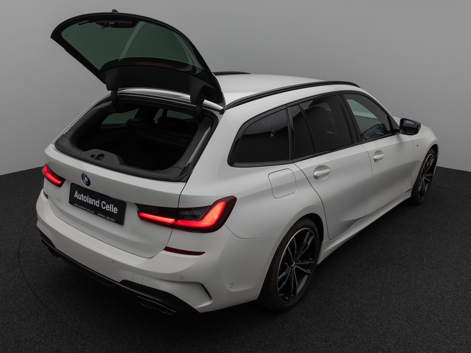 Fahrzeugabbildung BMW M340i xD Laser Kamera HUD DAB H/K Komfort Alarm