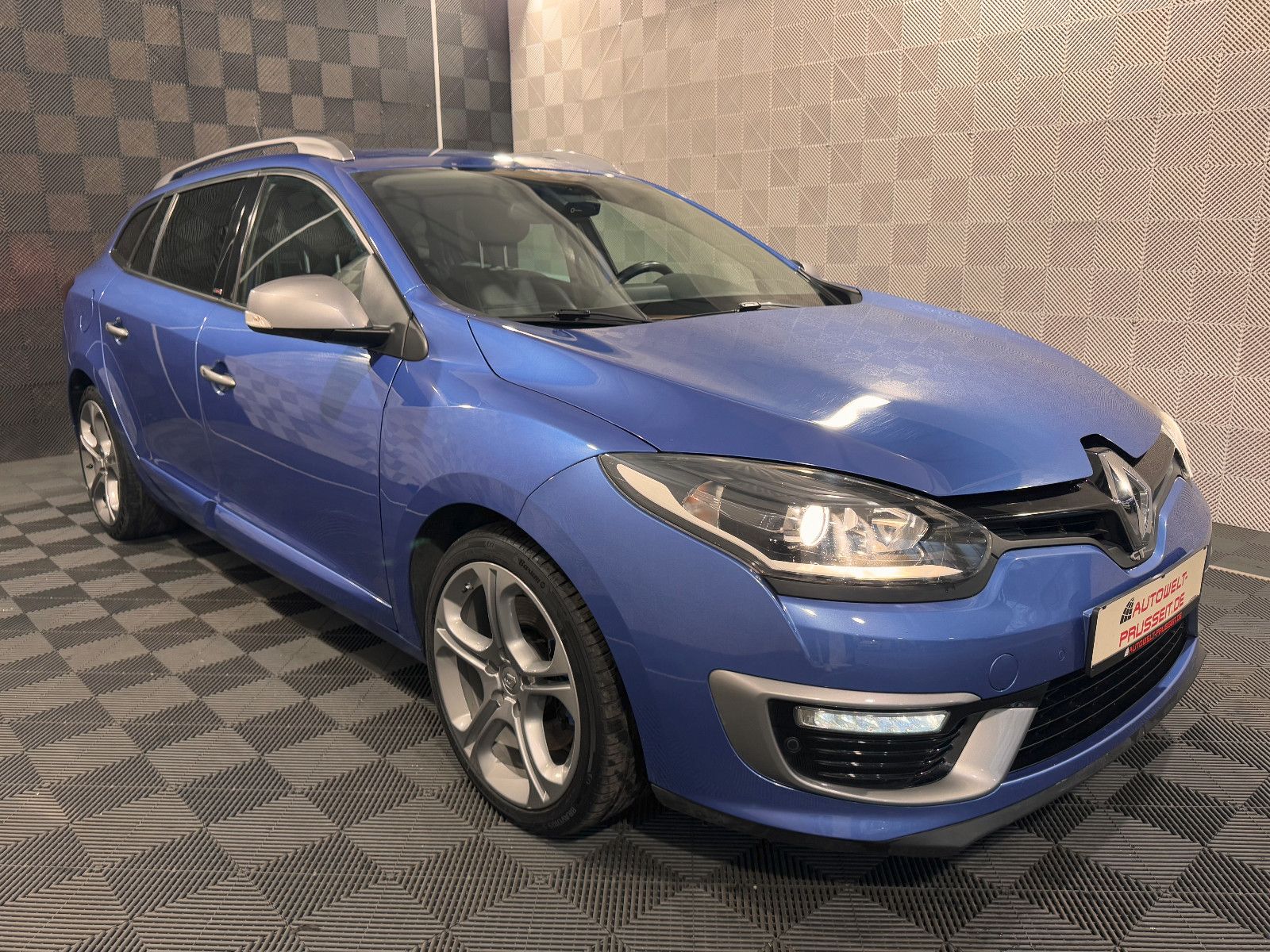 Gebrauchtwagen Renault Megane Megane III Grandtour*GT-LINE*BOSE-R.KAM-LEDER in Horb am Neckar