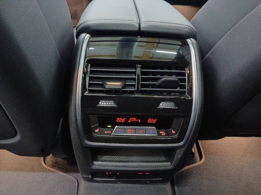 Fahrzeugabbildung BMW X5 xDr30d °UVP 118.640€°MASSAGE°LUFT°STHZG°TRAUM