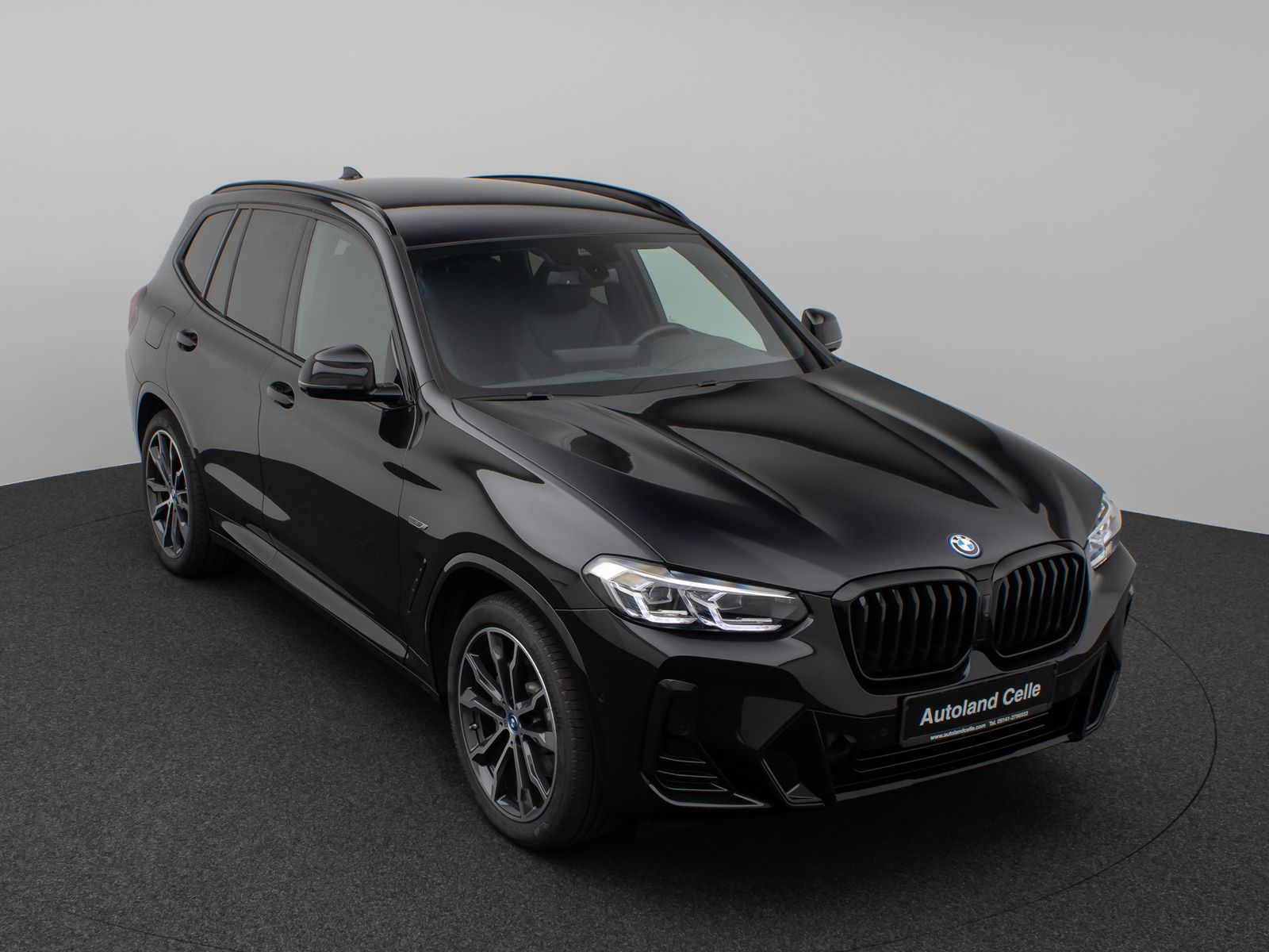 Fahrzeugabbildung BMW X3 xD30e M Sport 360°DAB HiFi Komfort AHK 20Zoll