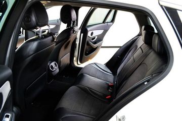 Mercedes C 200 - 6