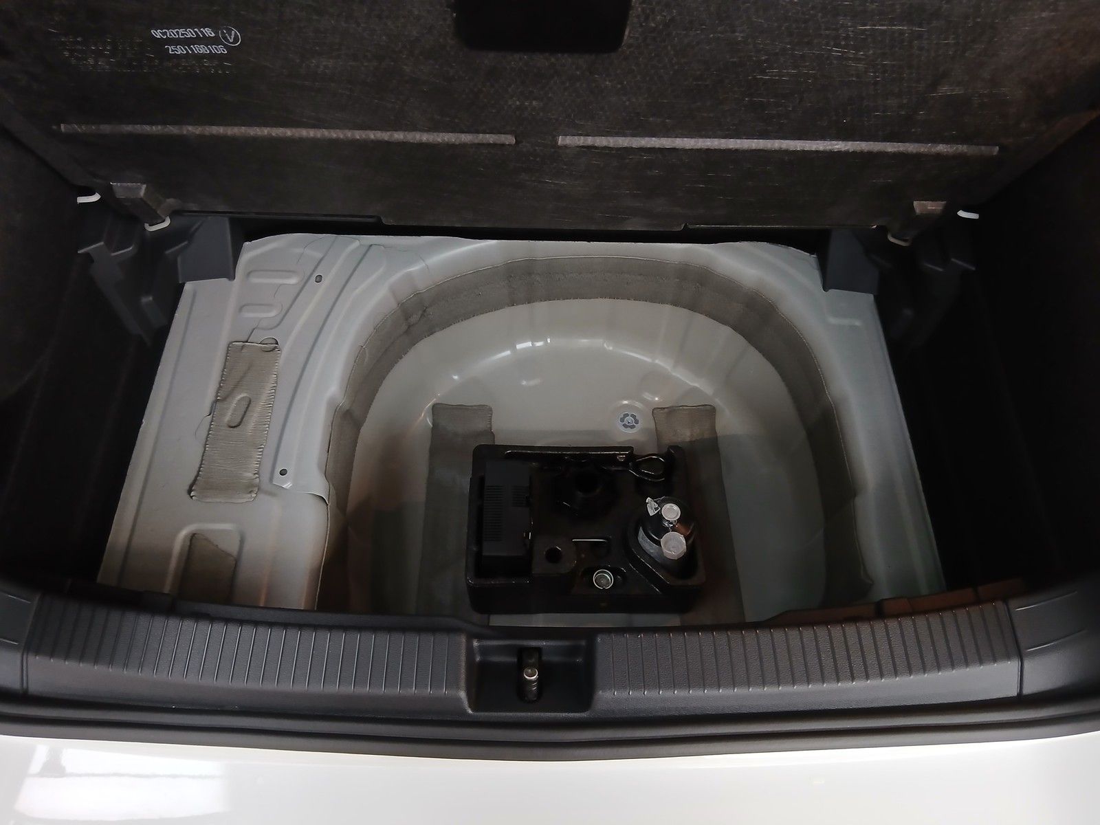 Fahrzeugabbildung Volkswagen T-Cross Goal 1.5 TSI DSG +Kamera +App +Navi +ACC