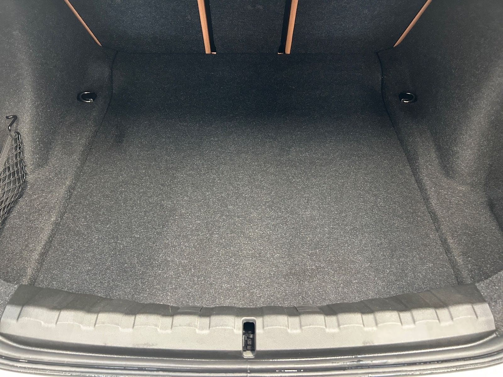 BMW 218 - Bild 15