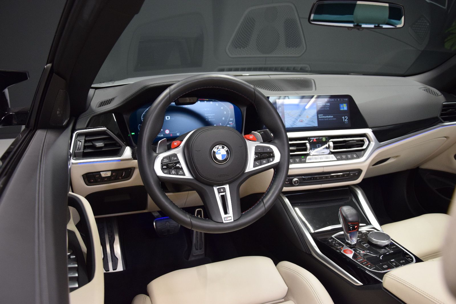 Fahrzeugabbildung BMW M4 Cabrio xDr. Individ. HuD ACC Sitzlüft 360°h/k