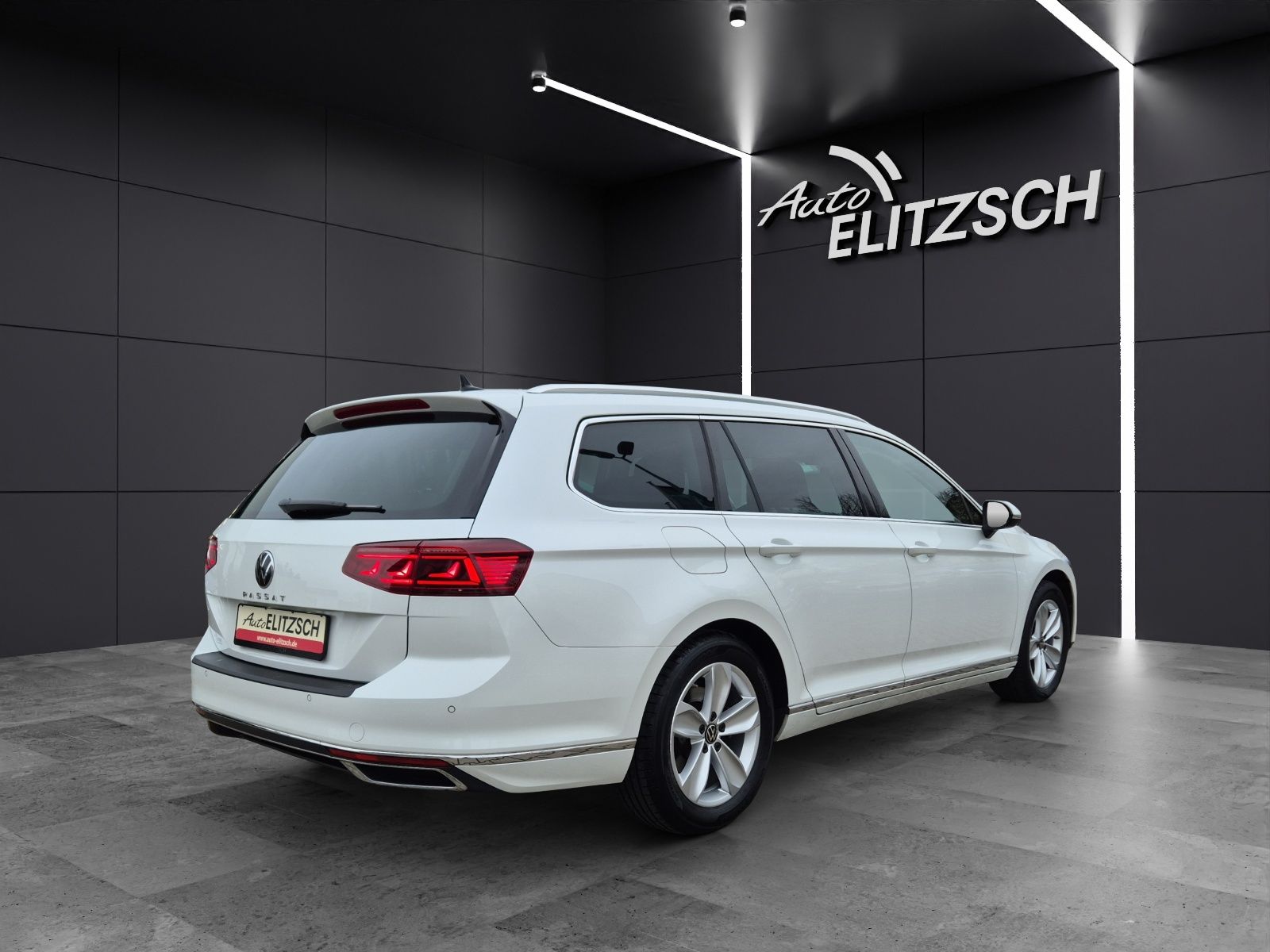 Fahrzeugabbildung Volkswagen Passat Variant TDI Elegance DSG Matrix Navi AID