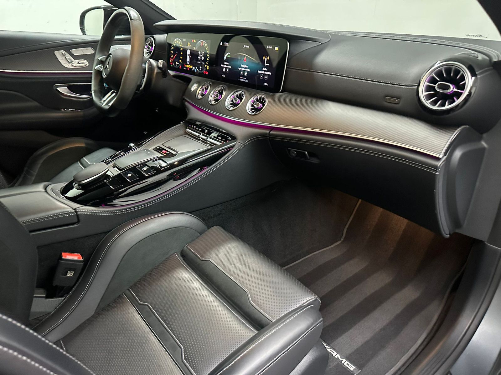 Fahrzeugabbildung Mercedes-Benz AMG GT 63 S E PERFORMANCE*AERODYNAMIK*MAGNO*